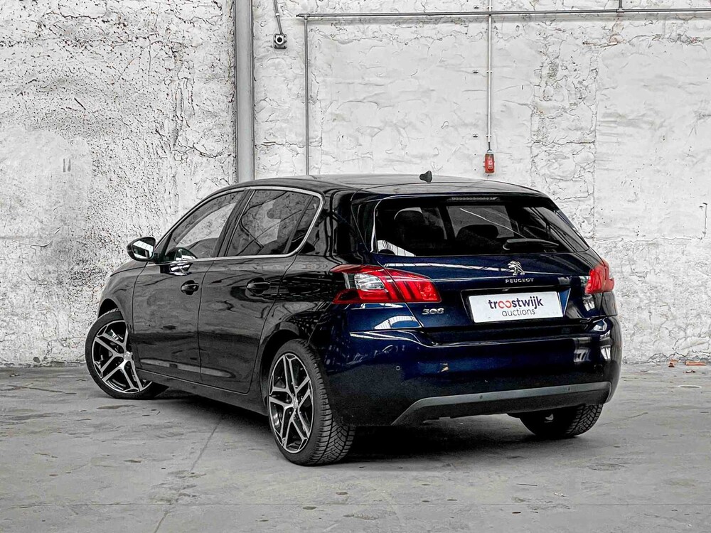 Peugeot 308 1.5 BlueHDi Blue Lease Premium 131PS 2019, XG-692-V