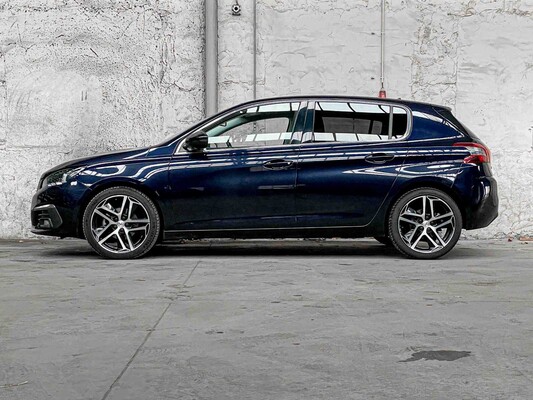 Peugeot 308 1.5 BlueHDi Blue Lease Premium 131hp 2019, XG-692-V