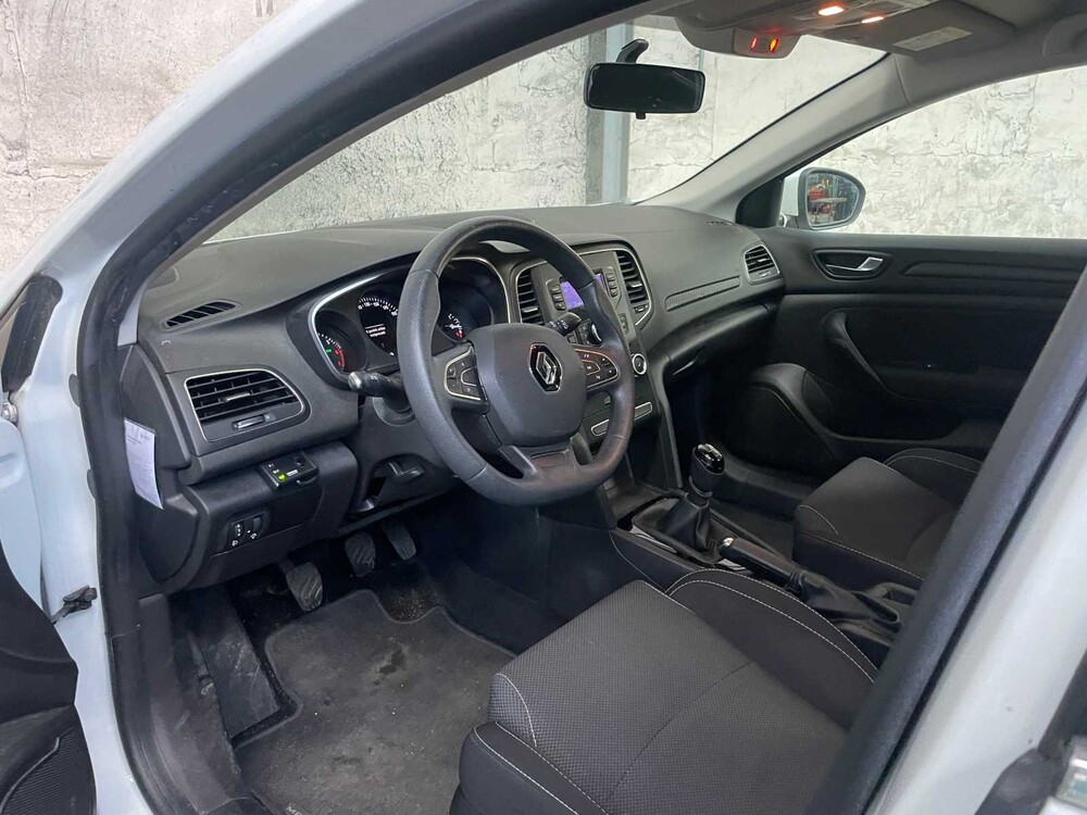 Renault Mégane Kombi 1.3 TCe Life 102PS 2019, G-407-LD