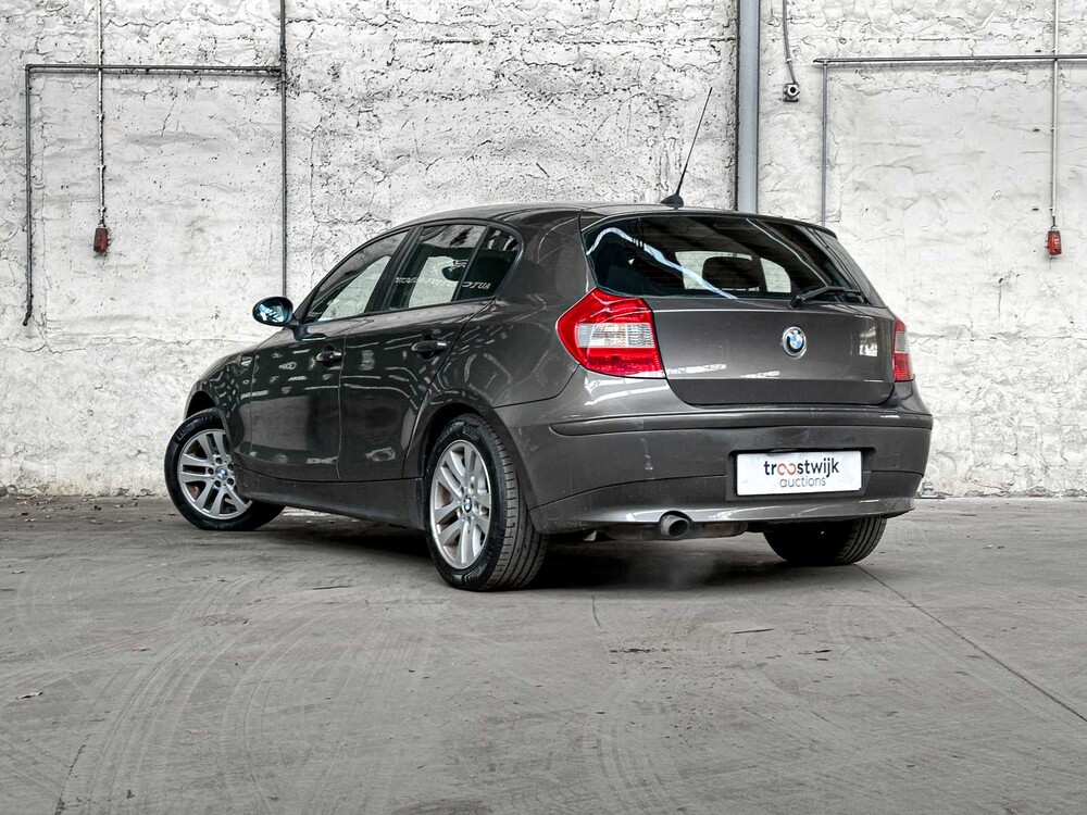 BMW 116i Business Line 1er 116PS 2006, 77-SG-JZ