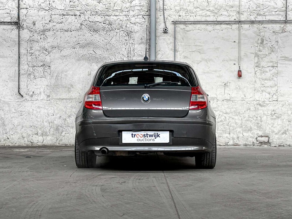 BMW 116i Business Line 1er 116PS 2006, 77-SG-JZ