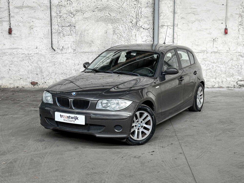 BMW 116i Business Line 1er 116PS 2006, 77-SG-JZ