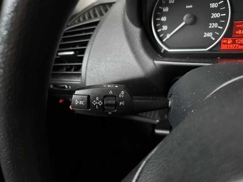 BMW 116i Business Line 1er 116PS 2006, 77-SG-JZ