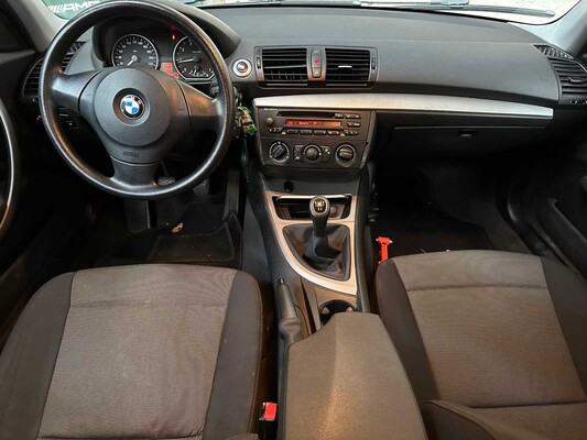 BMW 116i Business Line 1-series 116hp 2006, 77-SG-JZ