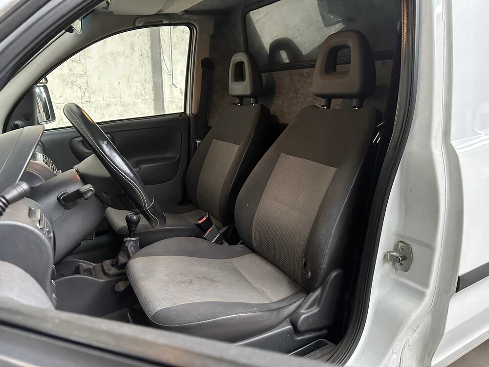 Opel Combo 1.3 CDTi Base 75PS 2011, 9-VPG-56