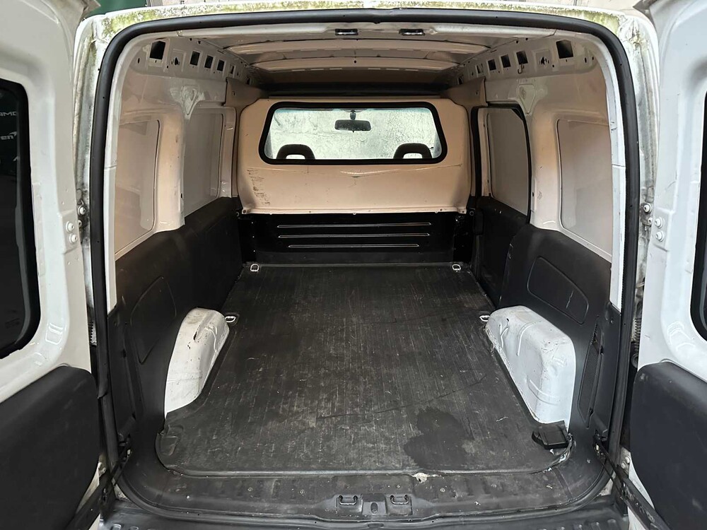 Opel Combo 1.3 CDTi Base 75PS 2011, 9-VPG-56