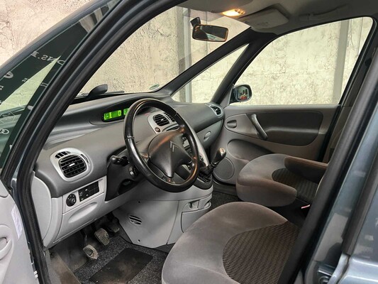 Citroen Xsara Picasso 1.6i-16V Caractère 109hp 2006, 92-TF-DL