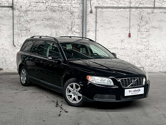 Volvo V70 145hp 2009, H-832-ZN