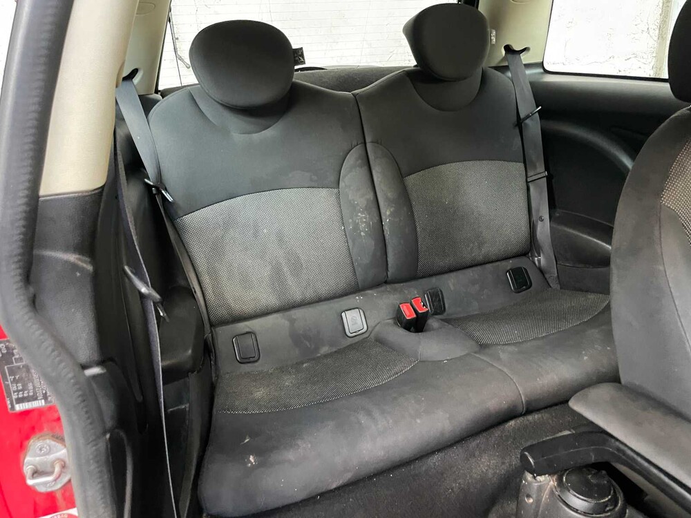 Mini Cooper One 1.6 MINIMALIST Business Line 98PS 2010 (Original-NL), 37-NPB-5