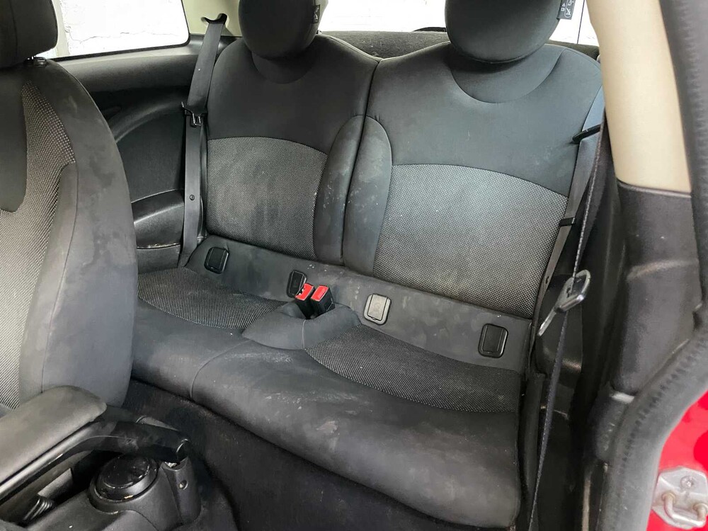 Mini Cooper One 1.6 MINIMALIST Business Line 98PS 2010 (Original-NL), 37-NPB-5