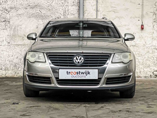 Volkswagen Passat Variant 2.0 TDI Comfortline 140hp 2006 (Original-NL), 83-SR-SX