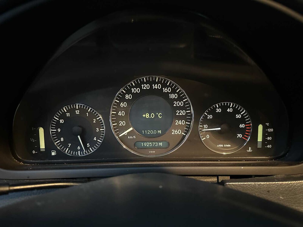 Mercedes-Benz CLK-Klasse Coupé 240 Avantgarde 170PS 2002, L-564-PN