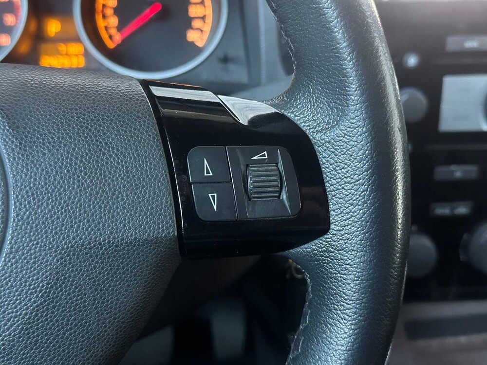 Opel Zafira 2.2 Cosmo 150PS 2009 (Original-NL), 71-KBL-3