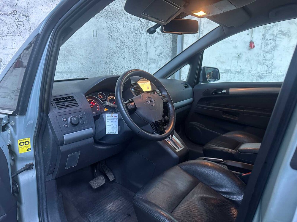 Opel Zafira 2.2 Cosmo 150PS 2009 (Original-NL), 71-KBL-3
