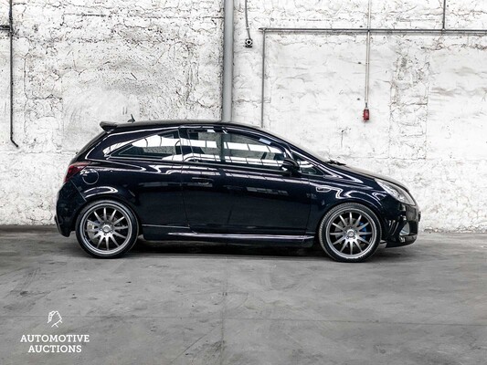 Opel Corsa OPC 1.6-16V T 192hp 2009 (Original-NL), 70-KKR-4