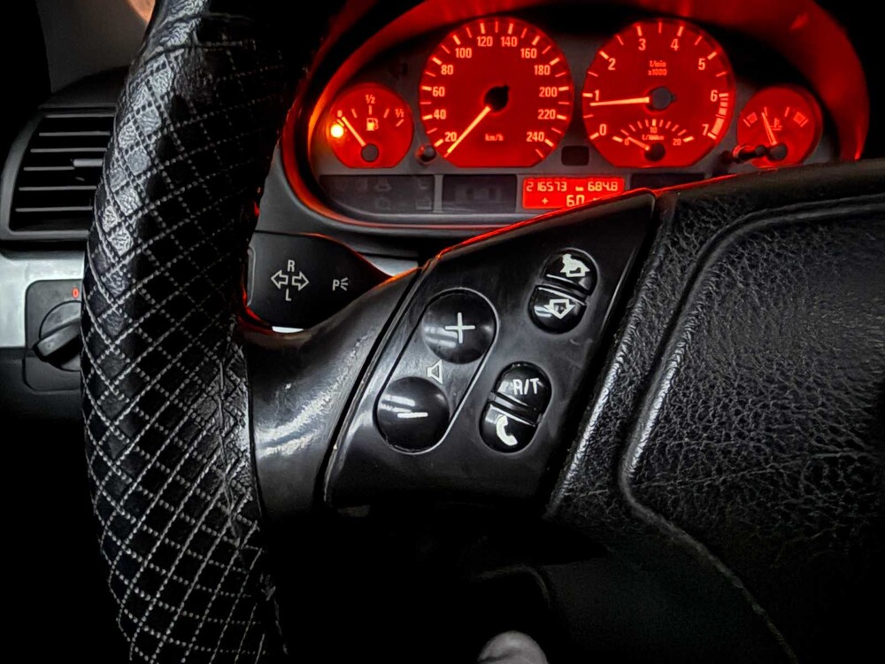 BMW 328i Executive E46 2.8 Reihen-6 193PS 1998, K-783-DD