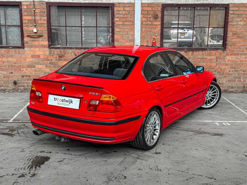 BMW 328i Executive E46 2.8 Reihen-6 193PS 1998, K-783-DD