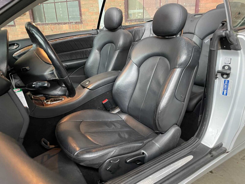 Mercedes-Benz CLK280 Elegance 3.0 V6 231PS 2006 CLK-Klasse Cabrio, 97-SX-BH