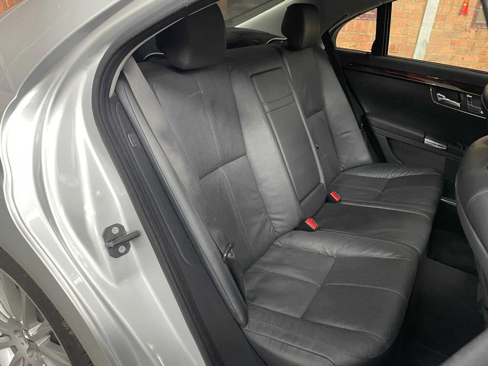 Mercedes-Benz S500 Prestige Plus 5.5 V8 W221 387PS 2006, 76-SK-HB Youngtimer