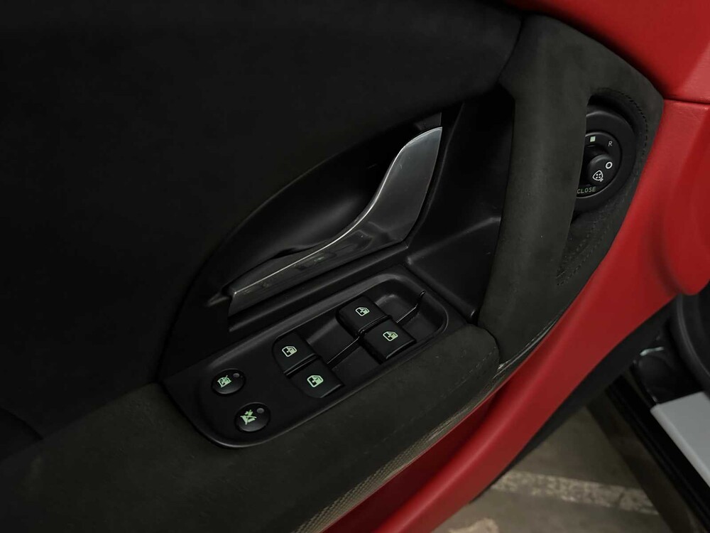 Maserati Quattroporte 4.7 V8 440PS Sport GTS '63.000km' 2010