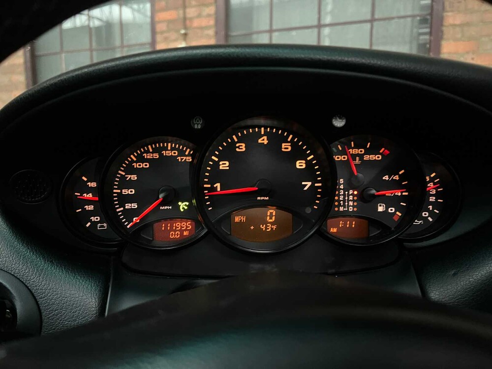 Porsche 911 996 Carrera Coupe 3.4 300PS 2001 Youngtimer