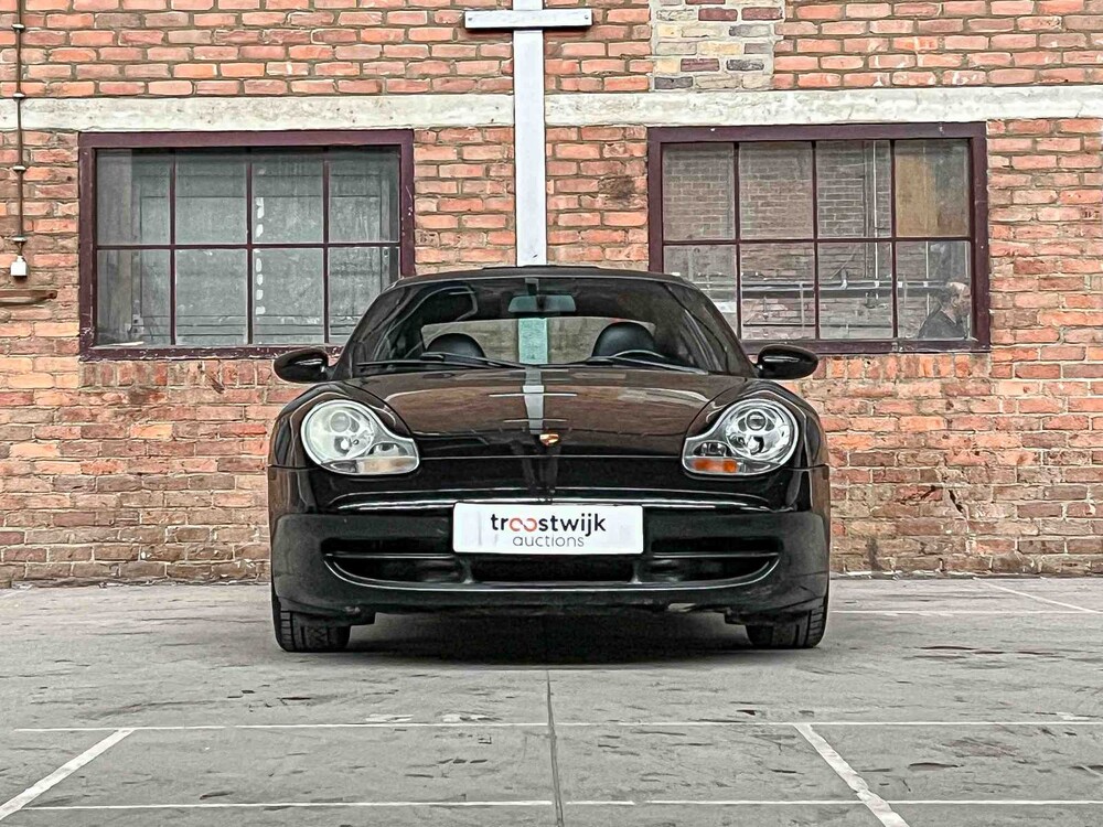 Porsche 911 996 Carrera Coupe 3.4 300PS 2001 Youngtimer