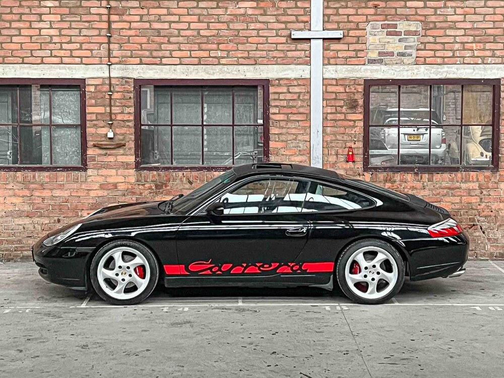 Porsche 911 996 Carrera Coupe 3.4 300PS 2001 Youngtimer