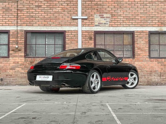 Porsche 911 996 Carrera Coupe 3.4 300pk 2001 Youngtimer