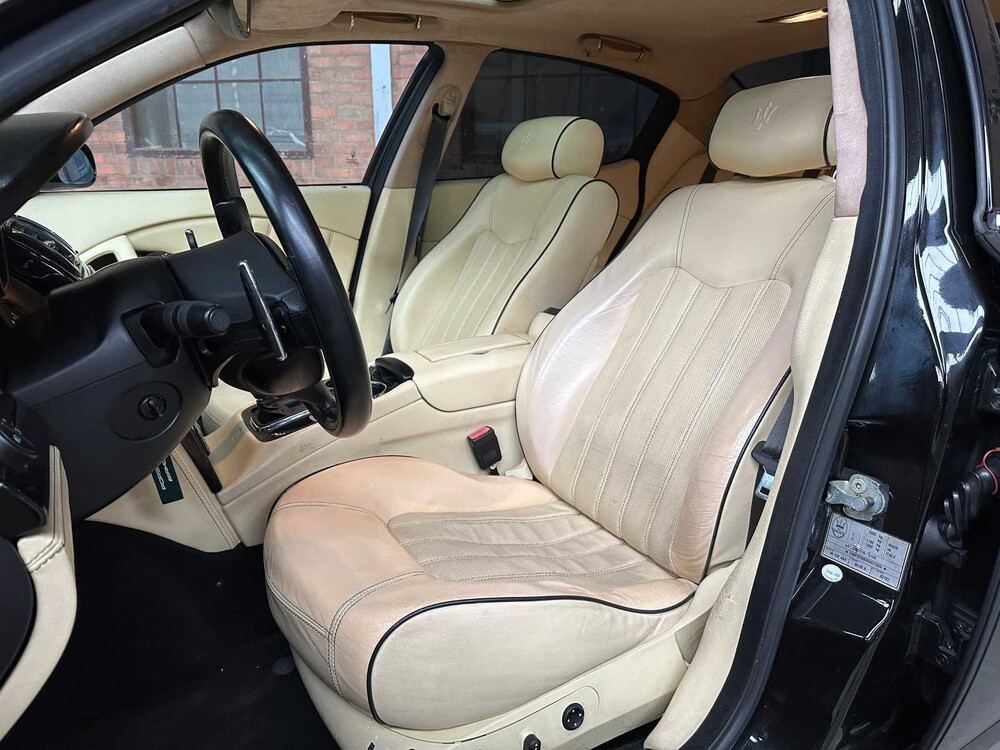 Maserati Quattroporte 4.2 V8 Sport GT 401PS ZF 2008 -Youngtimer-