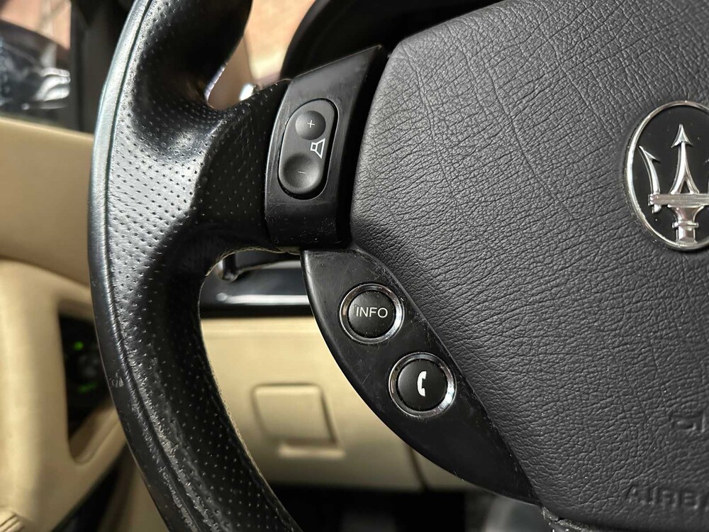 Maserati Quattroporte 4.2 V8 Sport GT 401PS ZF 2008 -Youngtimer-