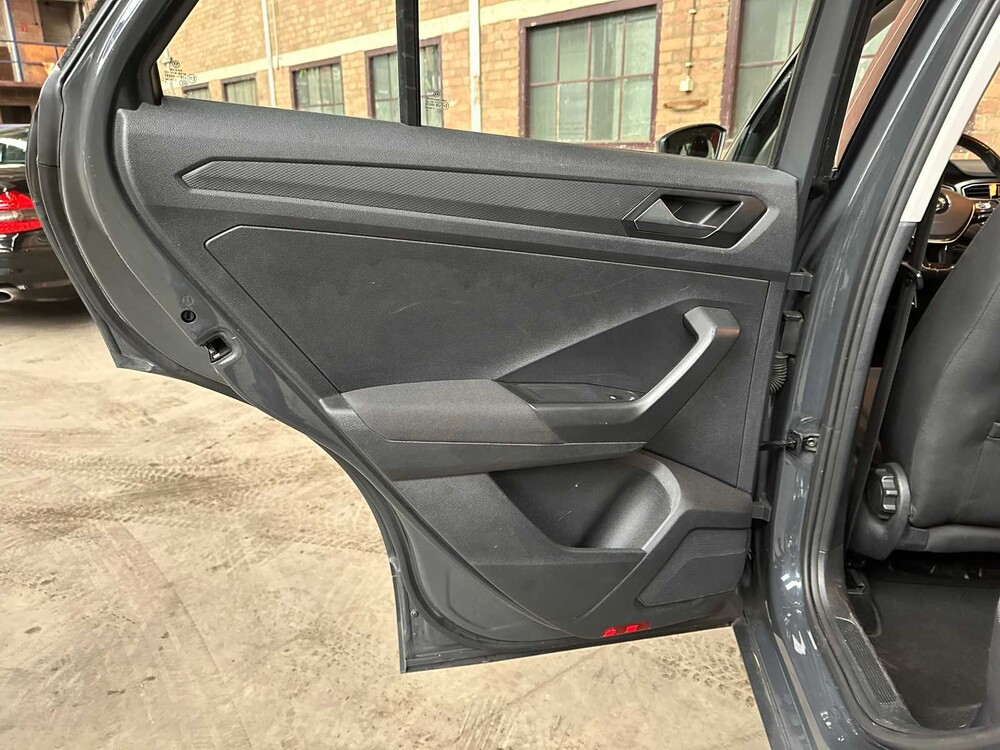 Volkswagen T-Roc 1.0 TSI Style 2019, ZS-227-J