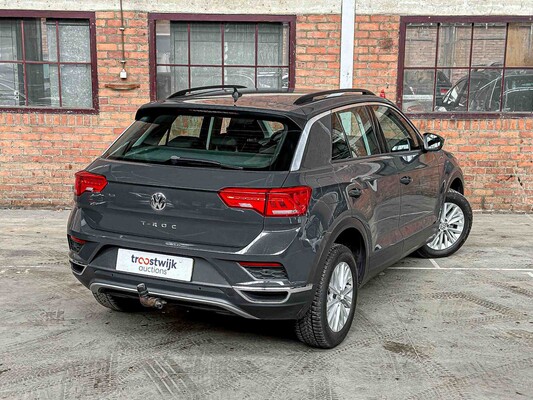 Volkswagen T-Roc 1.0 TSI Style 2019, ZS-227-J