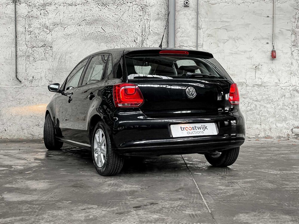  Volkswagen Polo 1.2 Easyline 60hp 2011, 12-SLR-6
