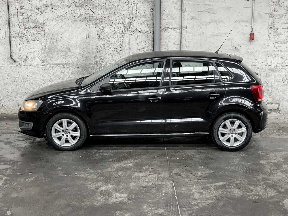  Volkswagen Polo 1.2 Easyline 60hp 2011, 12-SLR-6