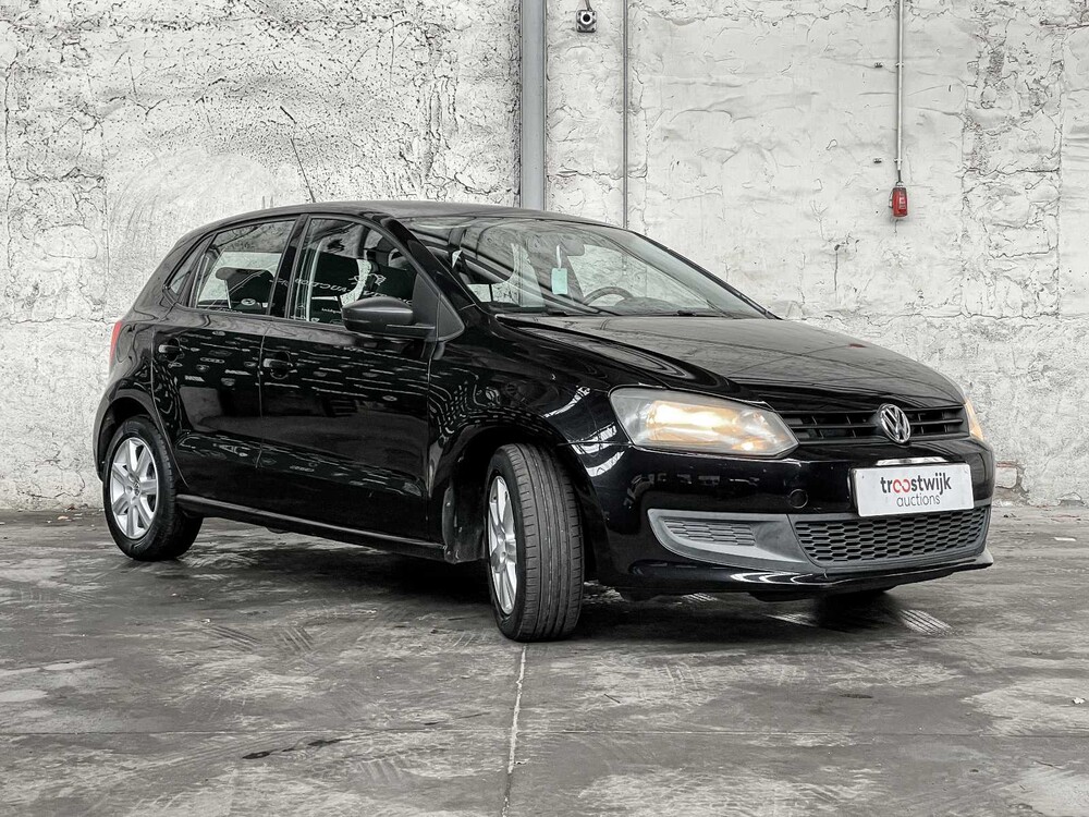  Volkswagen Polo 1.2 Easyline 60hp 2011, 12-SLR-6