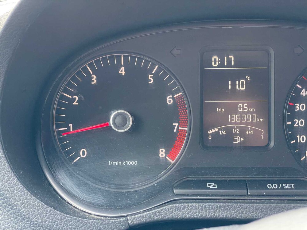  Volkswagen Polo 1.2 Easyline 60PS 2011, 12-SLR-6