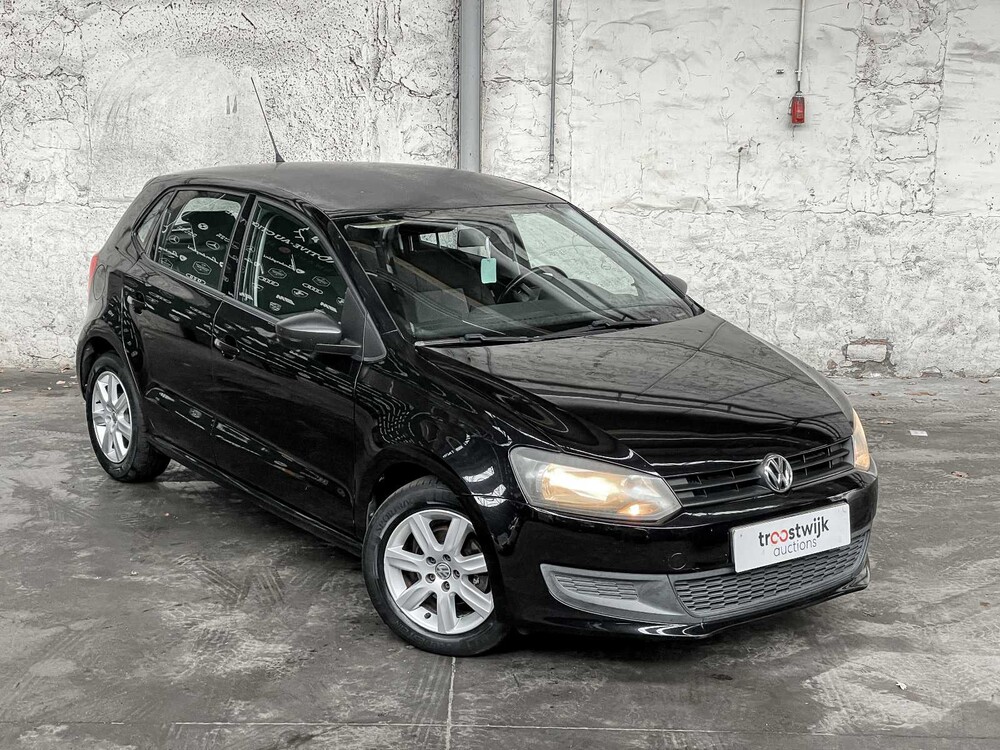  Volkswagen Polo 1.2 Easyline 60hp 2011, 12-SLR-6