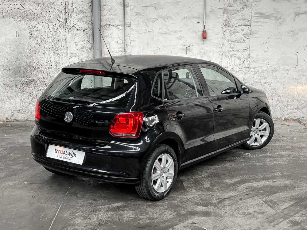  Volkswagen Polo 1.2 Easyline 60hp 2011, 12-SLR-6