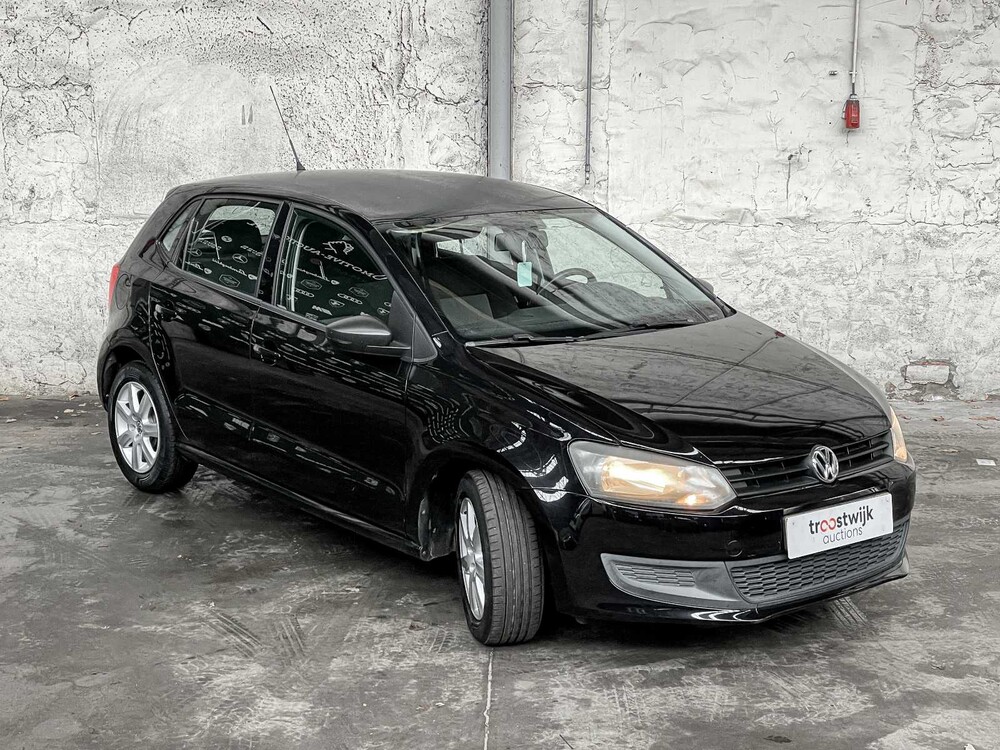  Volkswagen Polo 1.2 Easyline 60hp 2011, 12-SLR-6