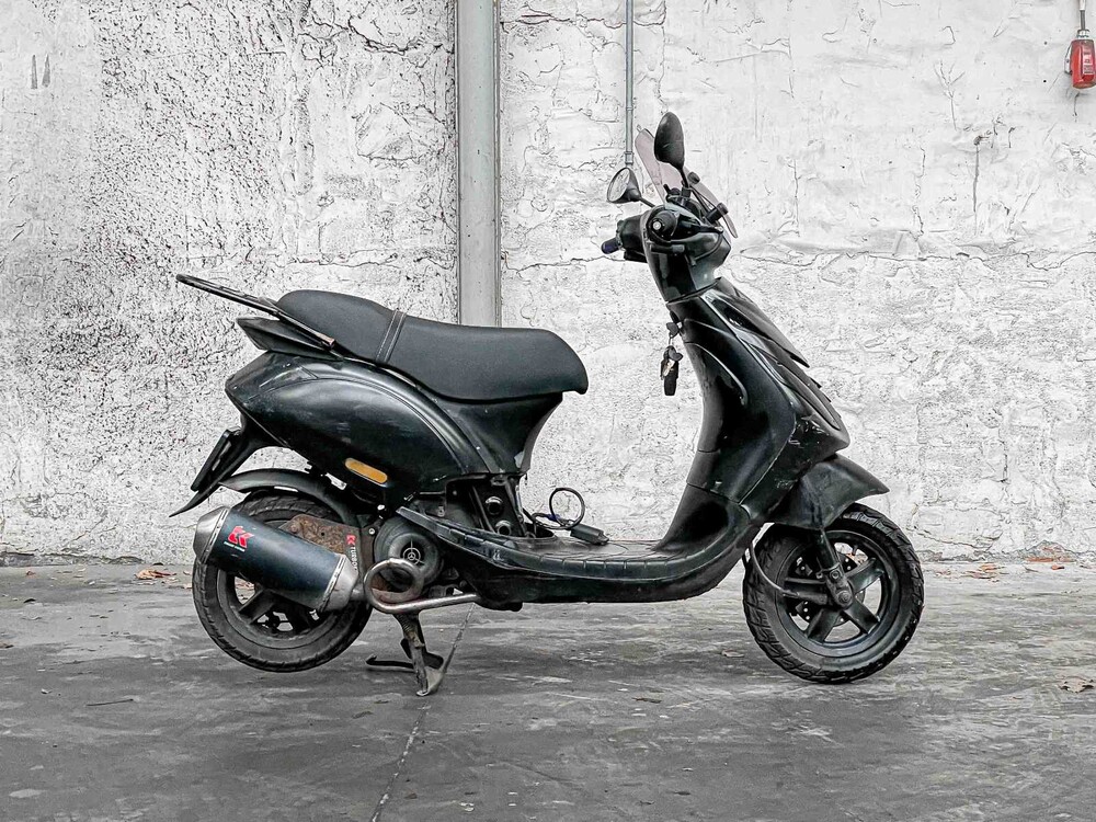 Piaggio Zip 4T, D-841-DD -Roller-