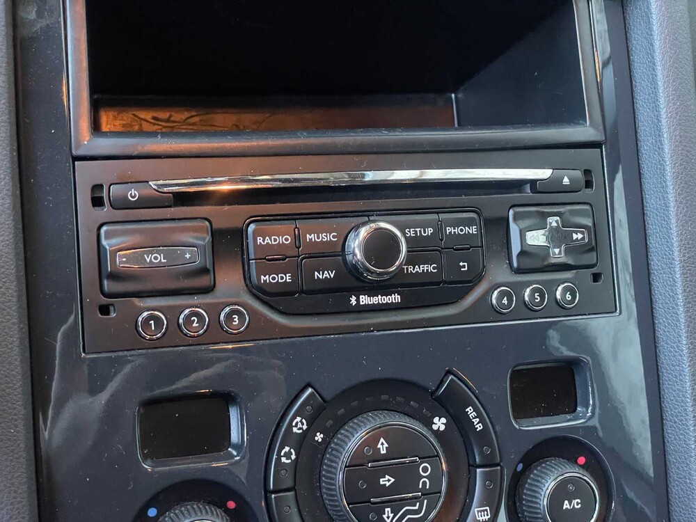 Peugeot 5008 1.6 THP Active 5p. 156PS 2014, 6-TLR-63