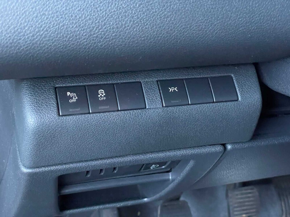 Peugeot 5008 1.6 THP Active 5p. 156PS 2014, 6-TLR-63