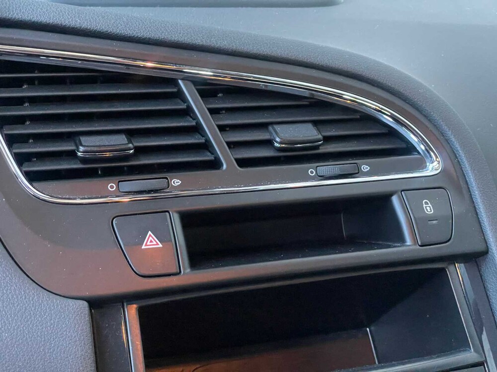 Peugeot 5008 1.6 THP Active 5p. 156PS 2014, 6-TLR-63