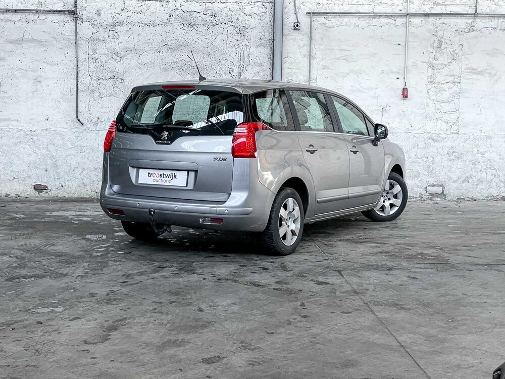Peugeot 5008 1.6 THP Active 5p. 156PS 2014, 6-TLR-63