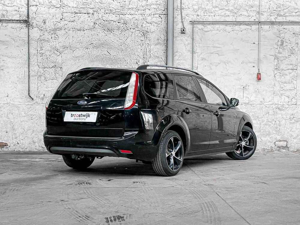  Ford Focus 1.6 Trend 101hp 2008, ZR-800-N