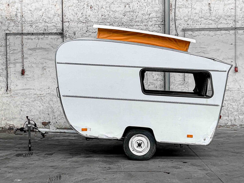 Otton Detectives Caravan