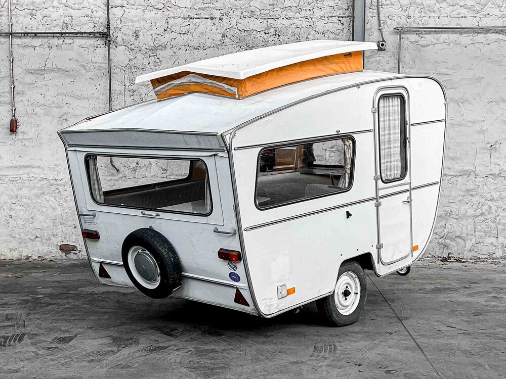 Otton Detectives Caravan