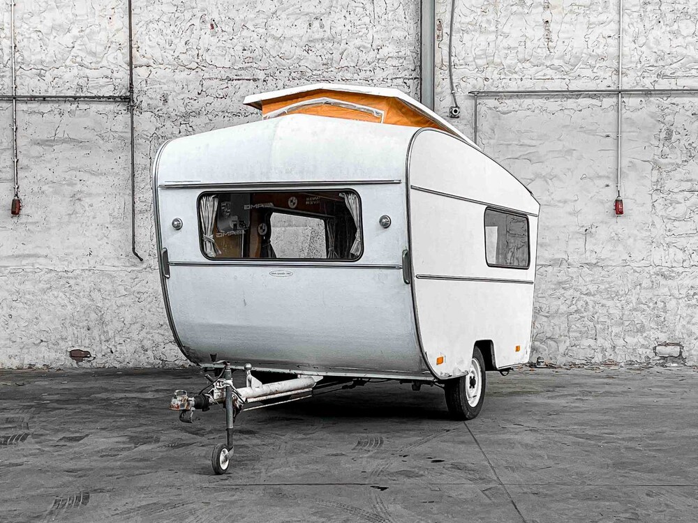 Otton Detectives Caravan