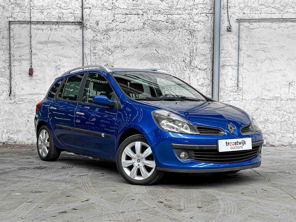 Renault Clio Estate 1.6-16V Dynamique 111hp 2008