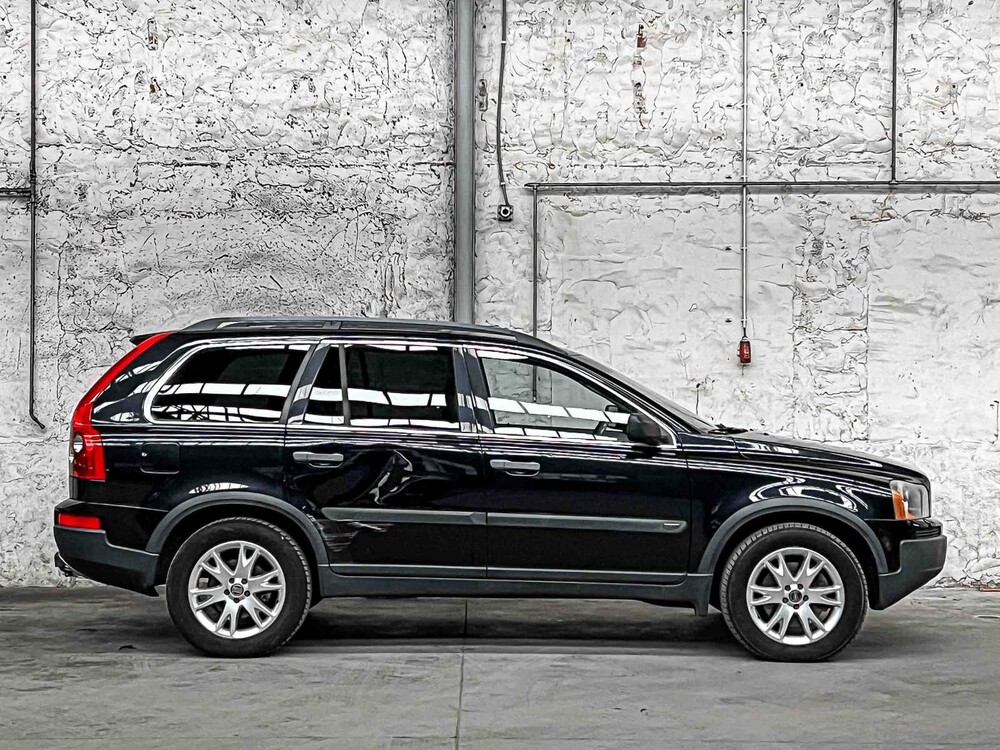 Volvo XC90 2.5 T 209hp 2003, SJ-840-L